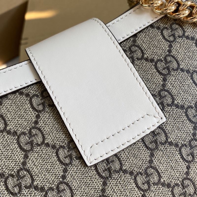 Gvc*1 tote bags